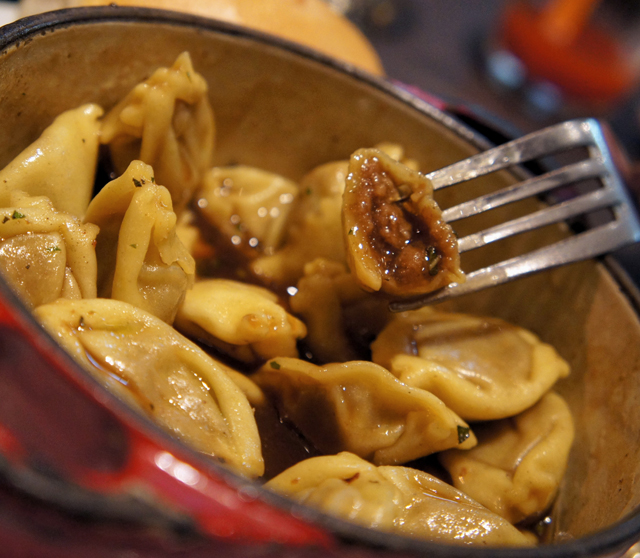 Agnolotti da plin de carne de panela de pressão: custa R$ 48, mas se você usar o Chefs Club, tem 30% de desconto