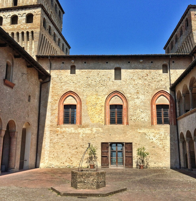 Detalhe do estonteante Castello di Torrechiara