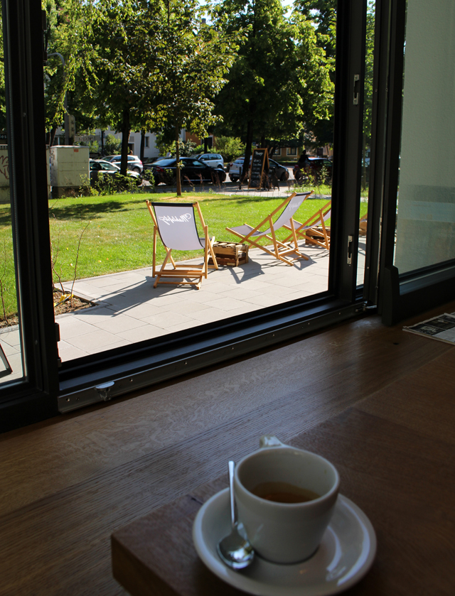 Mahlefitz Münchner Präzisionskaffee: café, bom, com sol e sossego