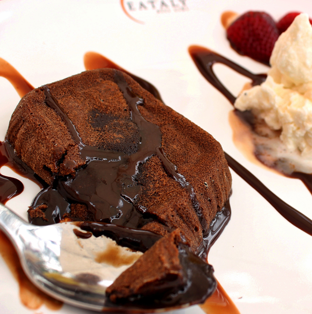 Torta de chocolate cremoso