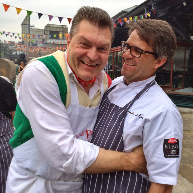 O mestre Dario Cecchini e Andre Lima de Luca, do BOS BBQ: paixão pela carneFollow