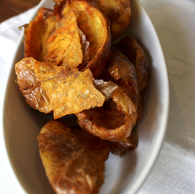 Cascas de batatas fritas: tremenda delícia que aparece de vez em quando nas mesas do novo Picchi