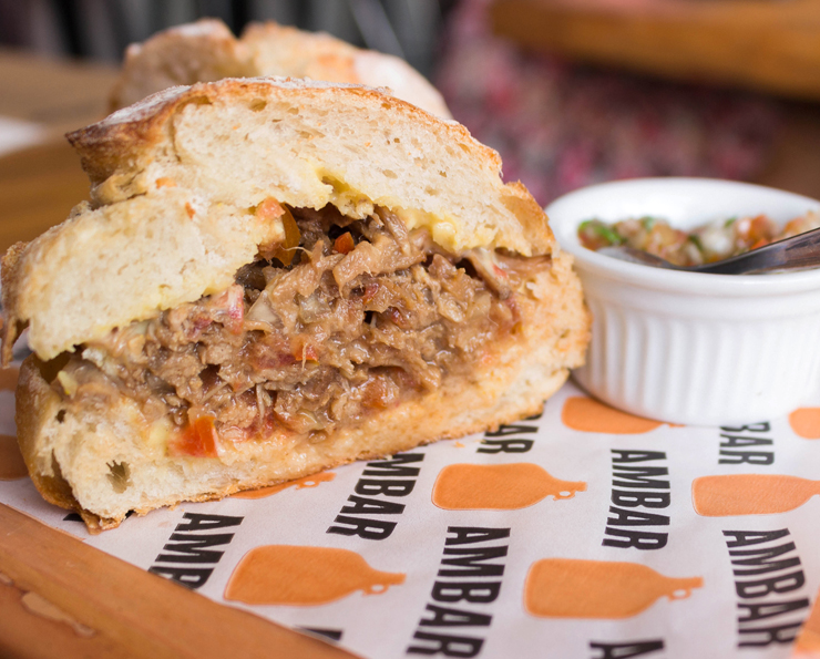 Sanduíche de Carne Louca (R$ 26, é servido frio): para comer no Ambar