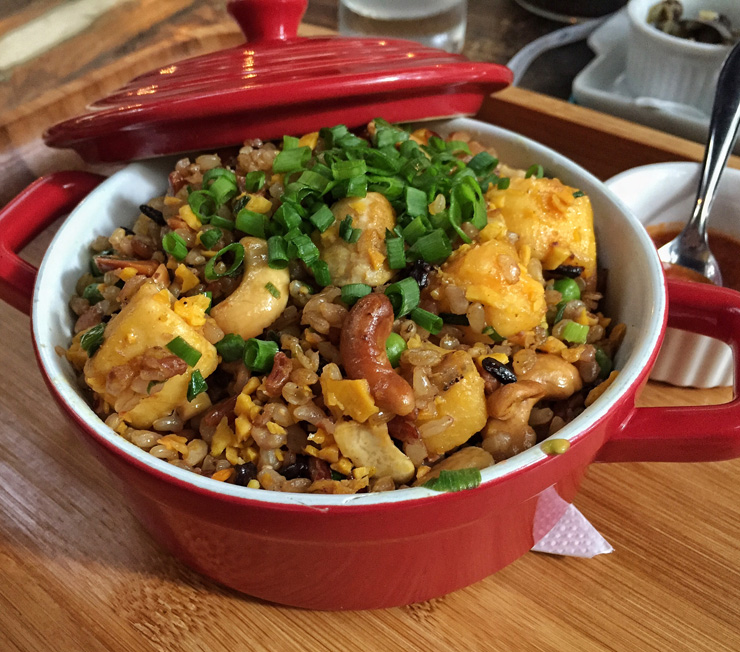 Arroz Goiano do Nambu: cheio de sabor, bem temperado e com o perfumado pequi