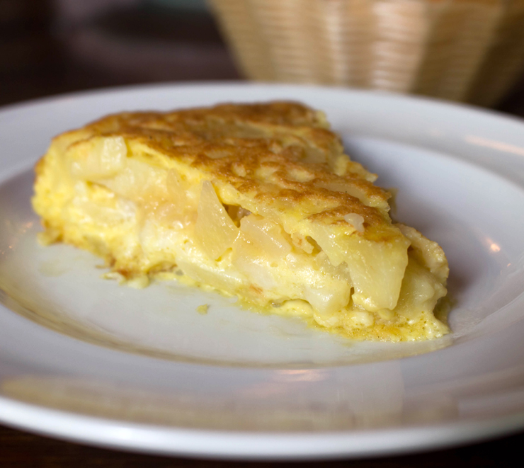 Ponto altíssimo do Museo Veronica, a Tortilla (R$ 8) consegue ser mais cremosa e bem temperada a cada vez que a provo.